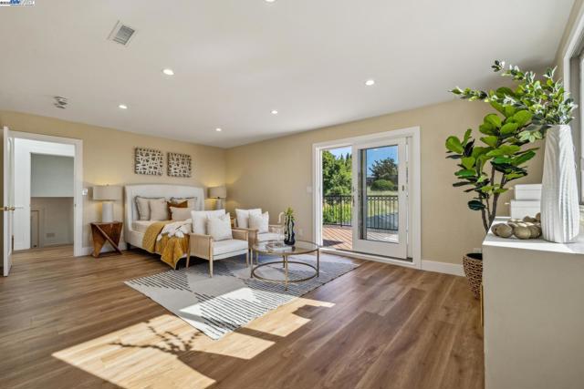 Image 26 of 60 For 25321 Morse Ct