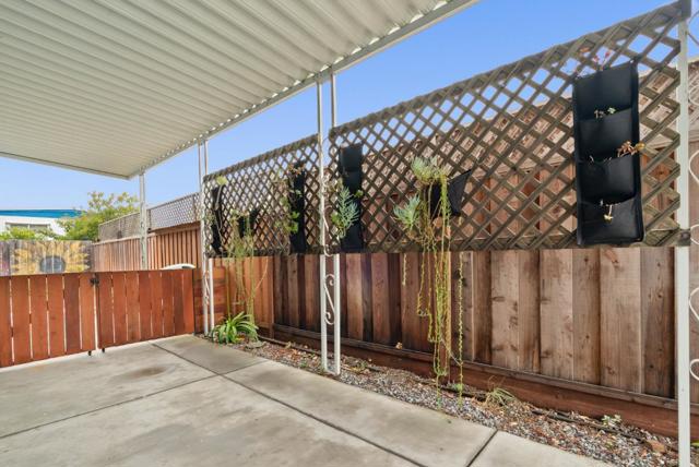 2395 Delaware Avenue, Santa Cruz CA: https://media.crmls.org/mediaz/55725da2-a793-4017-b053-0333f9aeed9c.jpg