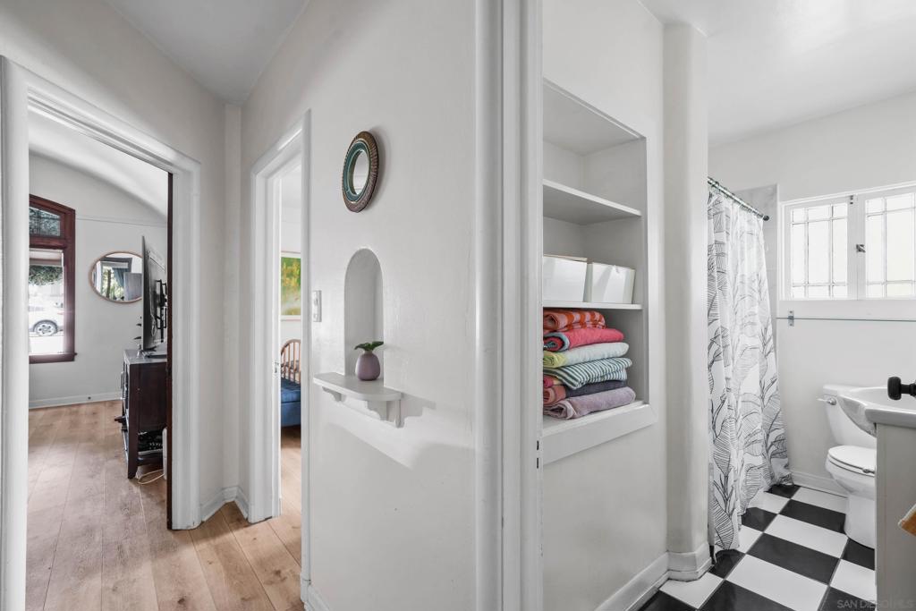 MLS #250039279SD image #32