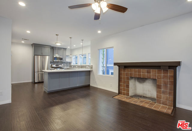 2765 West 8th Street photo 6