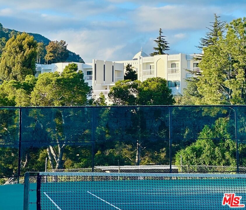 MLS #25604263 image #21