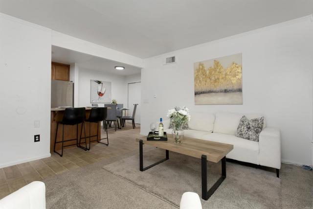 830 W Lincoln Avenue, Escondido CA: https://media.crmls.org/mediaz/55750a6a-330d-41a7-ae3c-10592bd7a30e.jpg