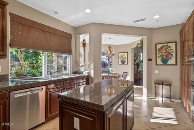 Detail Gallery Image 28 of 70 For 1907 Tanager St, Ventura,  CA 93003 - 4 Beds | 3 Baths