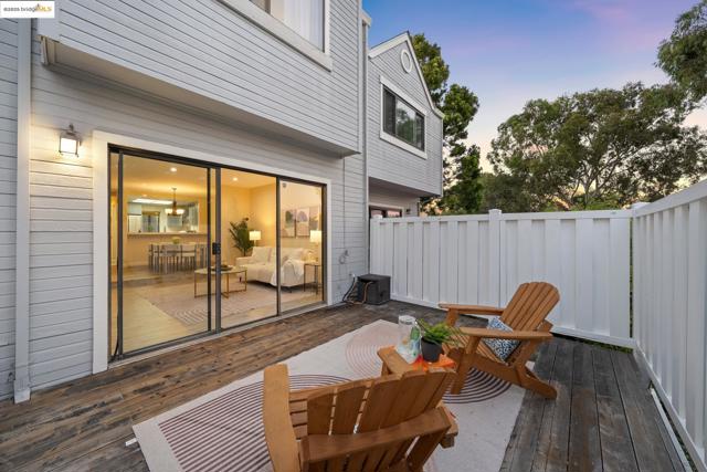 3732 Northridge Dr, Richmond CA: https://media.crmls.org/mediaz/5577baca-879f-4b65-8e06-8ca0c14269be.jpg