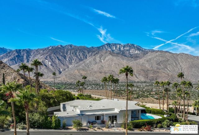 2432 Southridge Drive, Palm Springs, California 92264, 3 Bedrooms Bedrooms, ,1 BathroomBathrooms,Single Family Residence,For Sale,Southridge,24458521