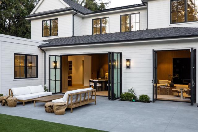 240 Valparaiso Avenue, Atherton CA: https://media.crmls.org/mediaz/55789040-0011-422b-9610-37a1bebc6657.jpg