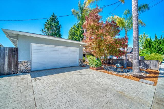 1422 Broadway, Santa Cruz CA: https://media.crmls.org/mediaz/5579790e-cec7-46c4-b53f-a10614317630.jpg
