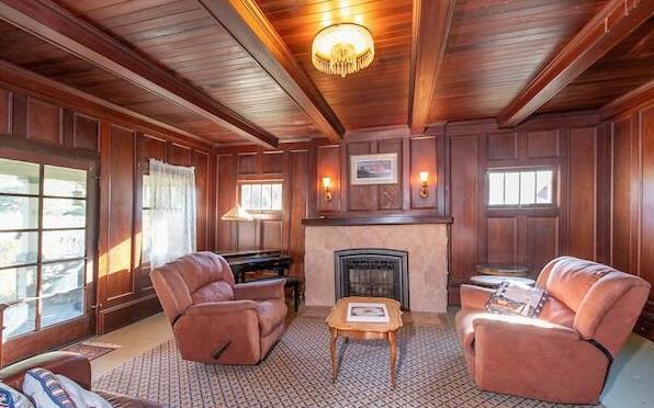 5520 S Highway 1,  CA: https://media.crmls.org/mediaz/5579bf1b-8b7d-41ea-b2d9-581986d85622.jpg