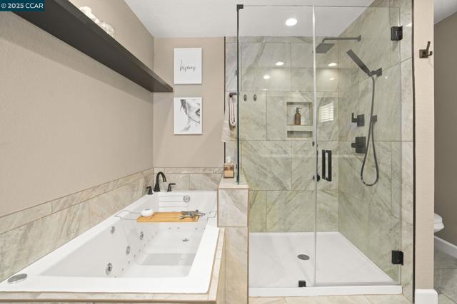 3979 Beechwood Court, Concord CA: https://media.crmls.org/mediaz/557a3930-8956-4db6-b6e8-0feb491d6b99.jpg
