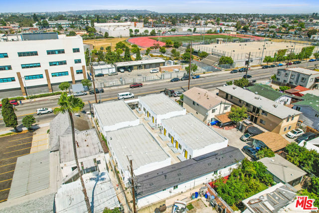 5926 S Hoover Street, Los Angeles CA: https://media.crmls.org/mediaz/557a5145-f607-4873-b038-53721da636c4.jpg