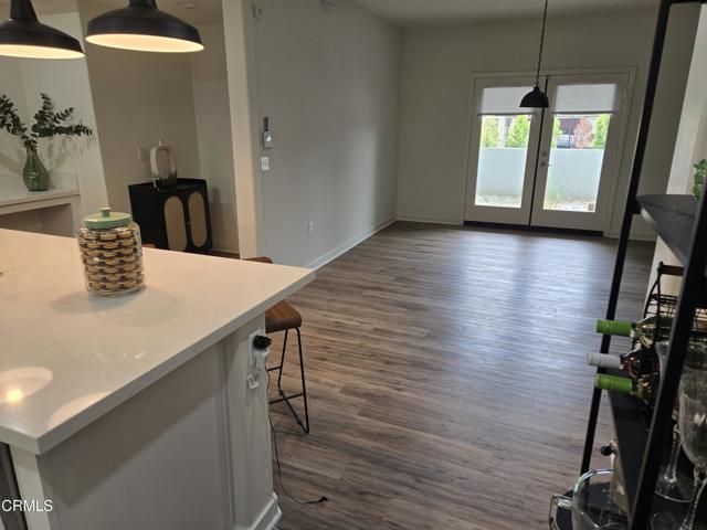 Detail Gallery Image 6 of 14 For 307 N F St #102,  Oxnard,  CA 93030 - 2 Beds | 2 Baths