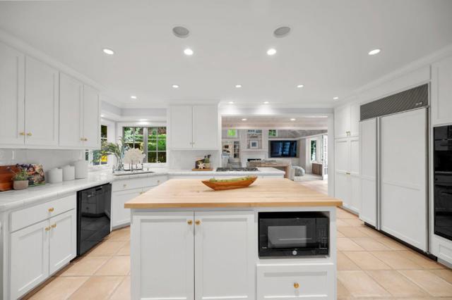 37 Lupin Lane, Atherton CA: https://media.crmls.org/mediaz/557cc51c-5a8a-41ab-8b77-6aa4ae39f068.jpg