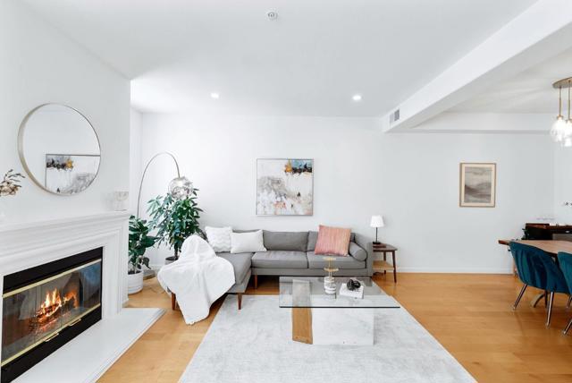 1951 Ofarrell Street, San Mateo CA: https://media.crmls.org/mediaz/557d14b7-02eb-4dde-aa91-411e95a57dfe.jpg