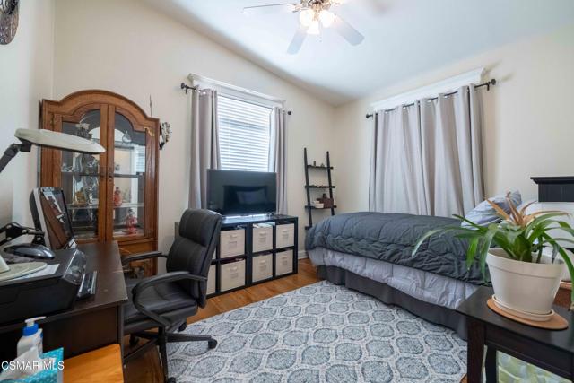 1 Ortega Drive, Newbury Park CA: https://media.crmls.org/mediaz/557da1d5-76d0-4e17-a422-36ac1cc561a7.jpg