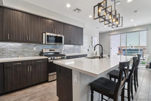 2035 Element way, Chula Vista CA: https://media.crmls.org/mediaz/557ddac6-f35d-43c1-82a3-171c1705fd7d.jpg