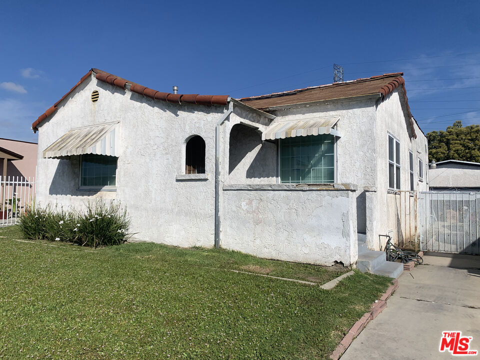 1125 W 99th Street