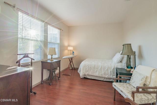 4260 Crabapple Court, Moorpark CA: https://media.crmls.org/mediaz/557ef9e4-f298-4b62-af21-32020a69324f.jpg