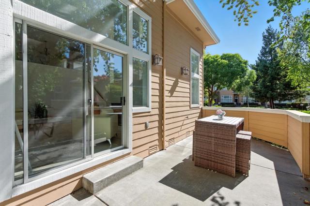 553 Mill River Lane, San Jose CA: https://media.crmls.org/mediaz/557f03dc-3346-44b2-b149-9195198fc7af.jpg