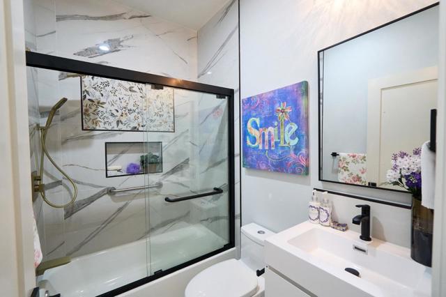 470 Holly Way, Milpitas CA: https://media.crmls.org/mediaz/55806102-ac60-4366-a1f2-10b4b8e12698.jpg