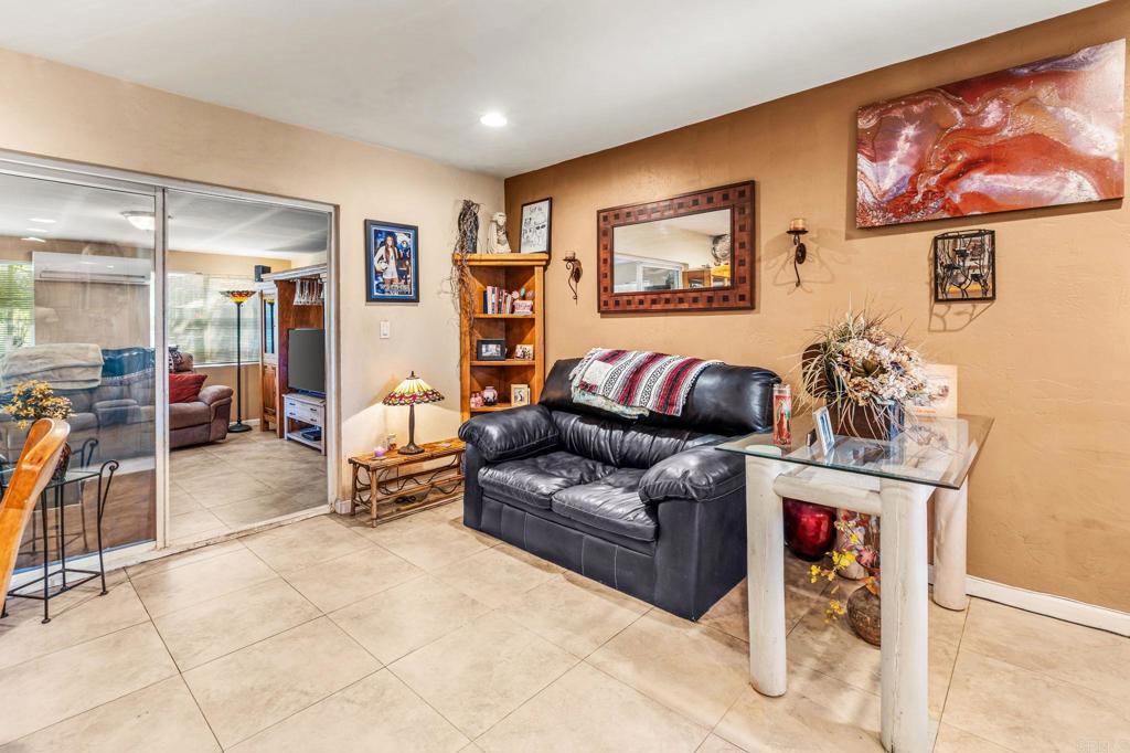 650 Begonia Street - photo 6