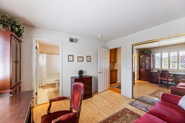 356 Meadowhaven Way, Milpitas CA: https://media.crmls.org/mediaz/5580fad3-641b-4333-a9c2-56ddf90eaaa3.jpg