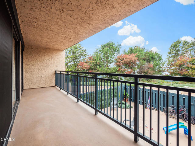 Detail Gallery Image 30 of 39 For 4499 via Marisol #217,  Los Angeles,  CA 90042 - 2 Beds | 2 Baths
