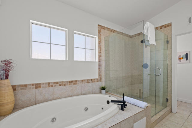 29751 E Trancas Drive, Cathedral City CA: https://media.crmls.org/mediaz/5582853a-7b11-41f0-815c-54a44511da47.jpg