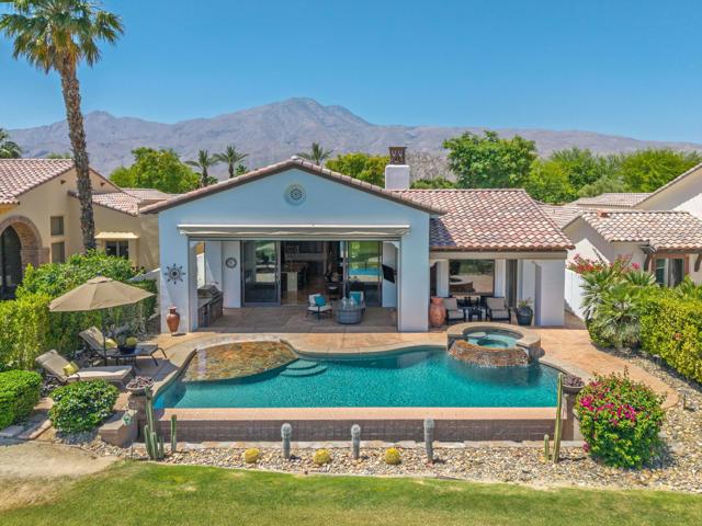 58440 Aracena, La Quinta CA: https://media.crmls.org/mediaz/5582aae9-2466-41ef-b7a8-d7d1540328eb.jpg