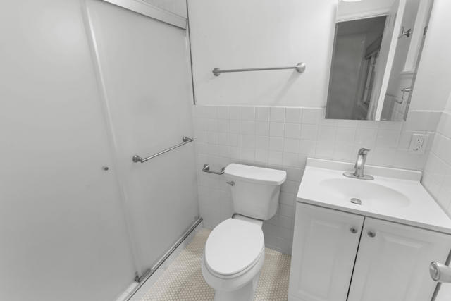 77145 Minnesota Avenue, Palm Desert CA: https://media.crmls.org/mediaz/5582ea00-dbd8-47ef-81bb-510b4290c0b3.jpg