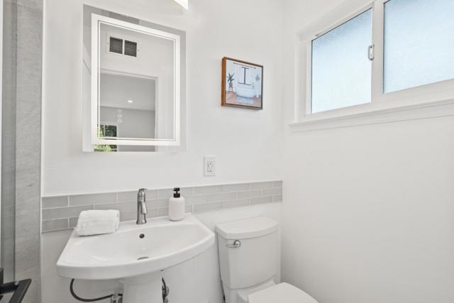 6710 Wisteria Way, San Jose CA: https://media.crmls.org/mediaz/55831108-1346-4cc9-9949-ddc3fd548641.jpg
