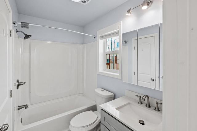 3248 Fitzgerald Circle, Marina CA: https://media.crmls.org/mediaz/55839b33-8b3a-4337-a0da-3b335273dd50.jpg