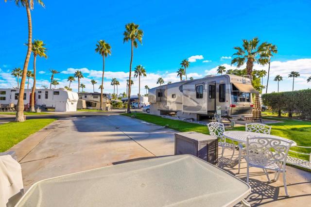 69411 Ramon Road, Cathedral City CA: https://media.crmls.org/mediaz/5583a3c6-6afb-4fdb-8dc2-17cb1c84187a.jpg