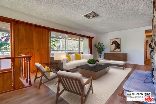 7951 Glenties Lane, Sunland CA: https://media.crmls.org/mediaz/5584d485-28d1-4505-b09e-13d3559ee9dc.jpg