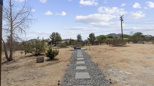 Detail Gallery Image 30 of 33 For 4758 Avenida La Mirada, Joshua Tree,  CA 92252 - 3 Beds | 2 Baths