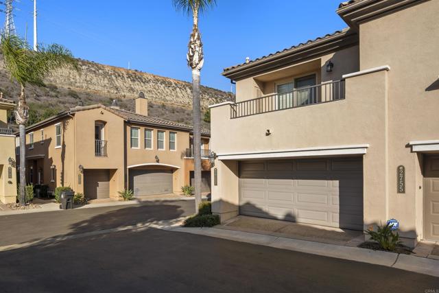 Detail Gallery Image 4 of 65 For 2753 Bellezza, San Diego,  CA 92108 - 3 Beds | 2/1 Baths