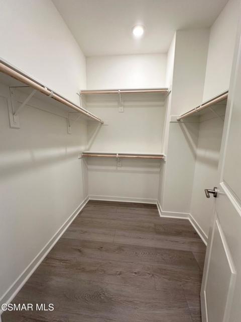 10726 Telegraph Road, Ventura CA: https://media.crmls.org/mediaz/55864e69-79ba-4698-ae91-de487fff2525.jpg