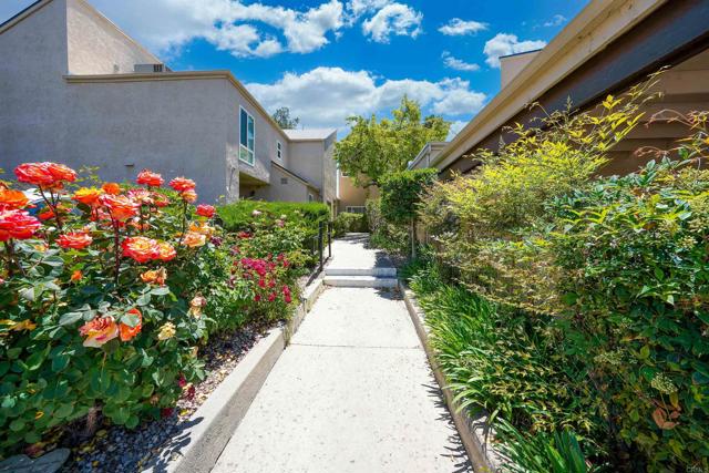 Home for Sale in Ramona