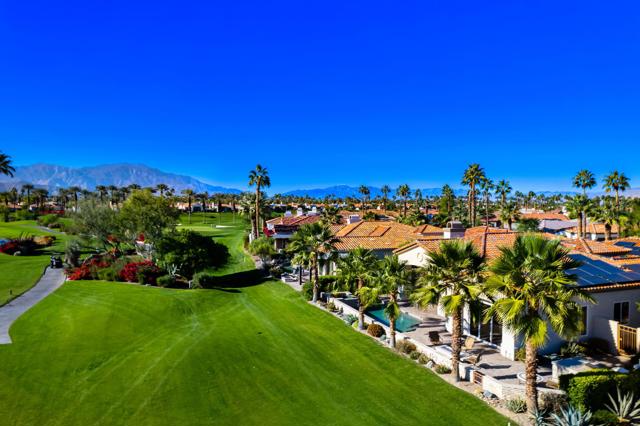 443 Tomahawk Drive, Palm Desert CA: https://media.crmls.org/mediaz/5586e519-d93b-431d-b708-f3f921311903.jpg