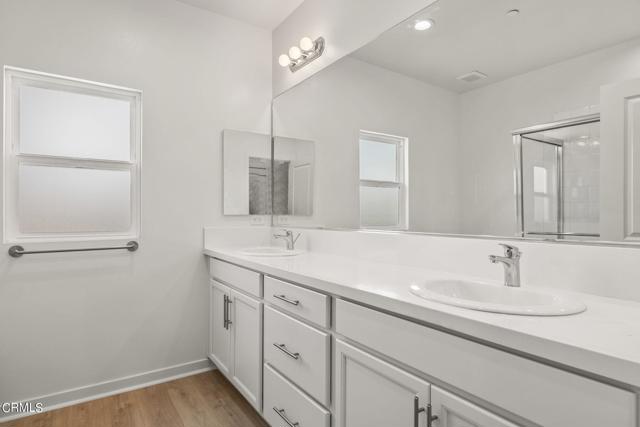 Detail Gallery Image 16 of 32 For 305 North F St #202,  Oxnard,  CA 93030 - 3 Beds | 2 Baths