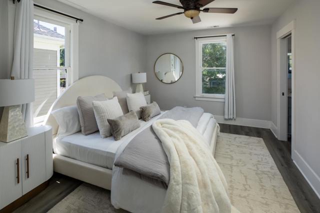 942 Ramona Street, Palo Alto CA: https://media.crmls.org/mediaz/5587b422-8777-4a96-822b-70476280a9c0.jpg