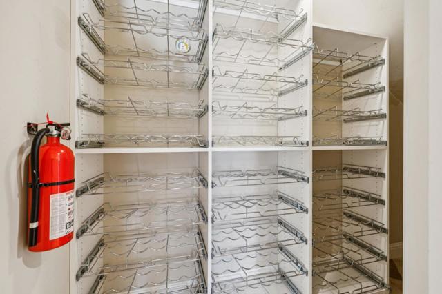 23583 Summit Road, Los Gatos CA: https://media.crmls.org/mediaz/5587ba62-ac39-455d-a174-e9f82fb8f60a.jpg