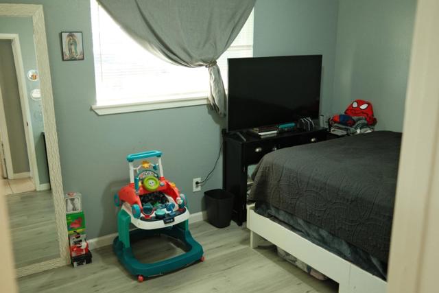 101 Maple Street, Modesto CA: https://media.crmls.org/mediaz/5588ca91-d595-4ed2-9d87-c9d969855d93.jpg