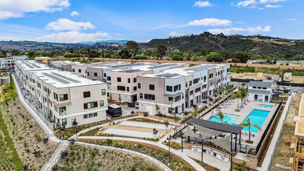 2581 Broom Ln