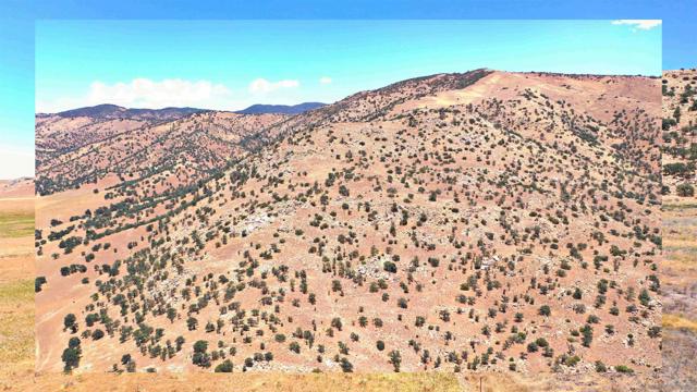 0 N of Challenger and Hwy 58, Tehachapi CA: https://media.crmls.org/mediaz/55899839-6692-4fa6-84b9-dada62f17dac.jpg