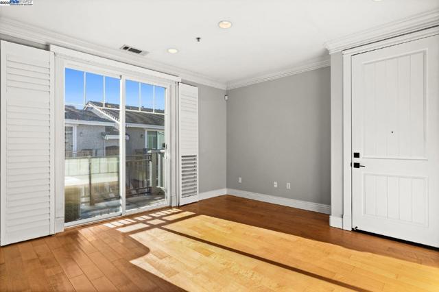 3404 Fostoria Way, Danville CA: https://media.crmls.org/mediaz/5589c704-a3d9-4804-9356-7041f859dcf6.jpg