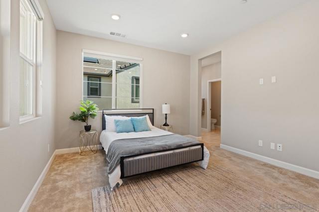 1938 Julie Dawn Pl, Escondido CA: https://media.crmls.org/mediaz/558a3115-8a38-4129-9ce0-3ed802ae4c30.jpg