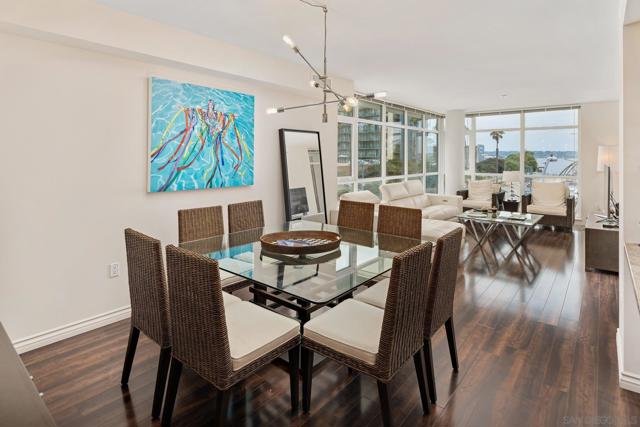 1431 Pacific Hwy, San Diego CA: https://media.crmls.org/mediaz/558b1558-f9c7-4cf9-bf3c-3d6c509ba26a.jpg