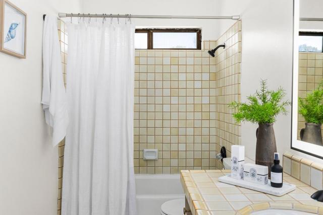 2512 Friesland Court, Santa Cruz CA: https://media.crmls.org/mediaz/558cb1df-6494-46e5-88f7-102d7a5c985c.jpg