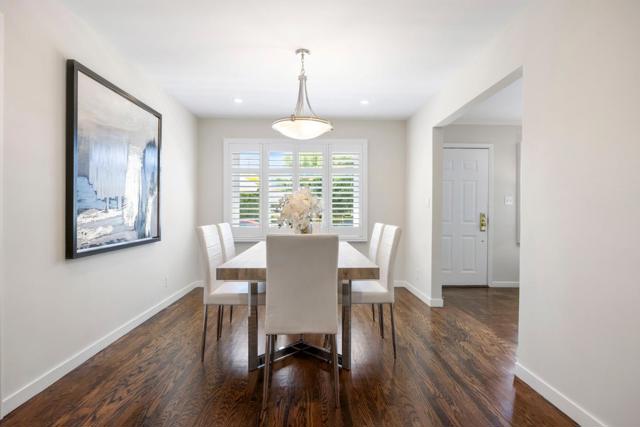 313 Del Rosa Way, San Mateo CA: https://media.crmls.org/mediaz/558d2da1-25bc-43bd-a572-dbfaad5e435e.jpg