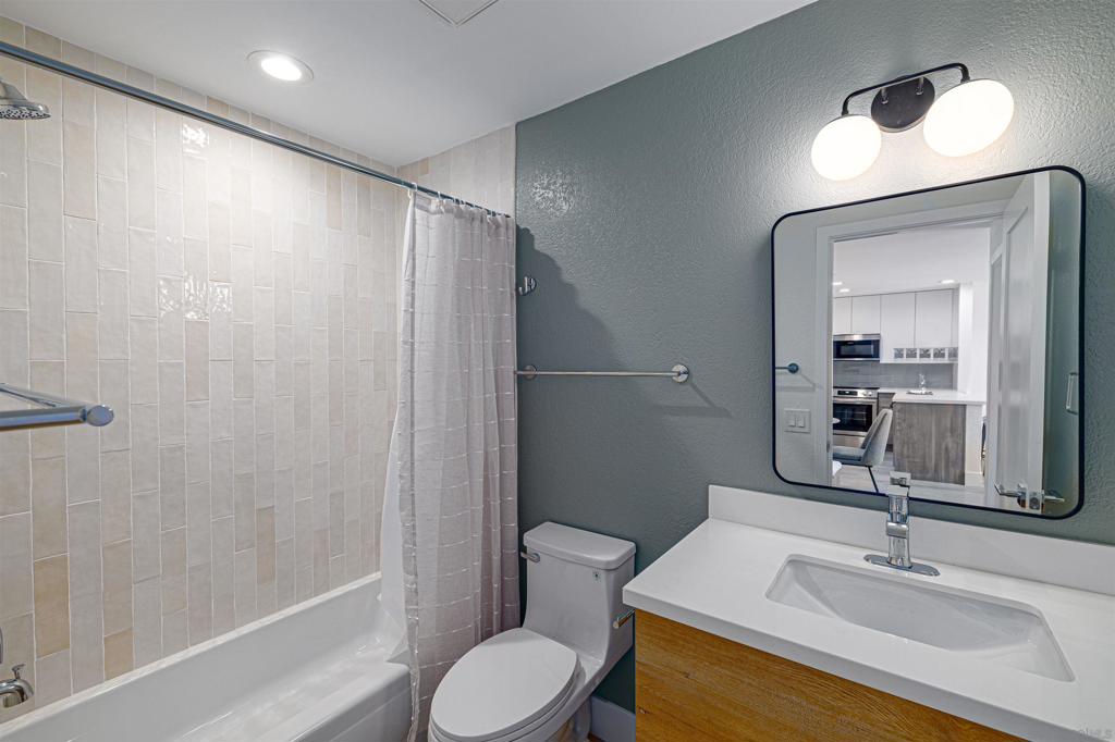 3020 Cowley Way - photo 9